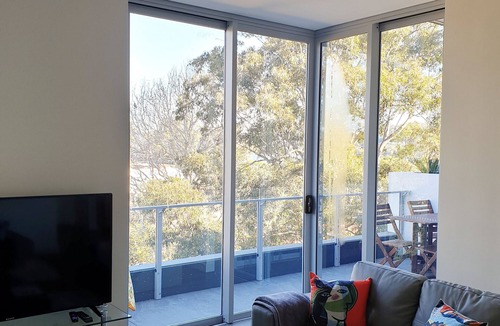Point Frederick Apartment | Modern 2b2b apartmemt. close to water front
