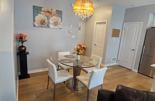 Durham Region House | Modern 2BDR | 1 BATH | Free Parking | Minutes to Hwy 401