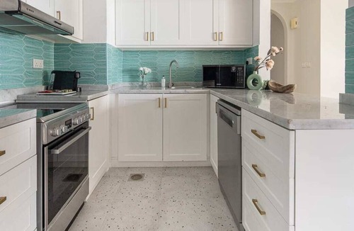 Jumeirah Beach Residence Apartment | Modern 2BR Apt with Stunning Marina Views!