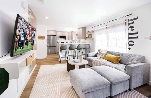 Lake City House | Modern 2BR Gem , Near UW & Lake Trails & Garage