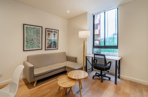 Antiguo Country Apartment | Modern 2BR in Parque Virrey