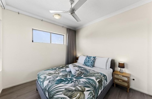 Mango Hill Apartment | Modern 2BR Mango Hill Stay Close to Shops & Rail