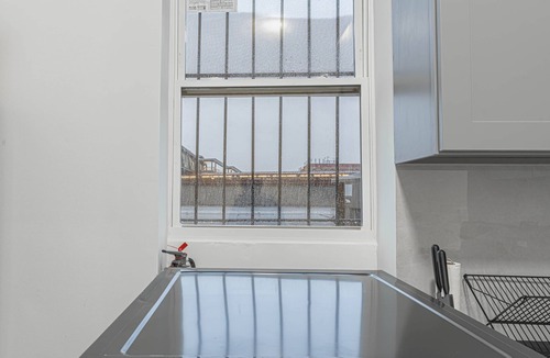 Queens Apartment | Modern 2BR Near LaGuardia & Subways
