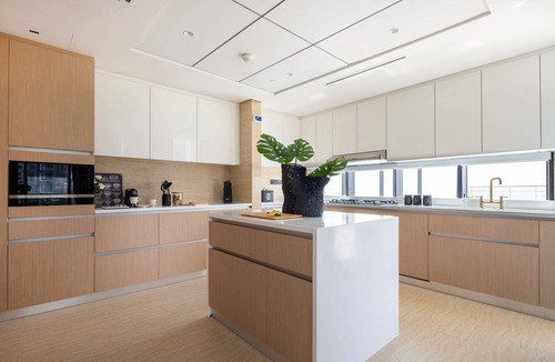 Abu Dhabi Apartment | Modern 2BR w Huge Balcony Space in Al Reem Island