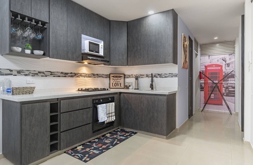 Cali Apartment | Modern 2BR with pool in Tequendama Cali.