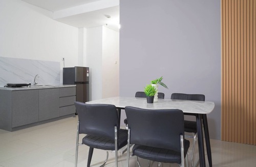 East Jakarta Apartment | Modern 2Br With Service Room Apartment Woodland Park Residence