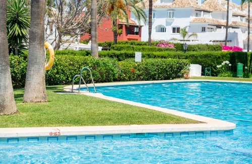 Nueva Andalucia Apartment | Modern 3 BDRM Apt w/Sea Views & Pool Newly Renovated