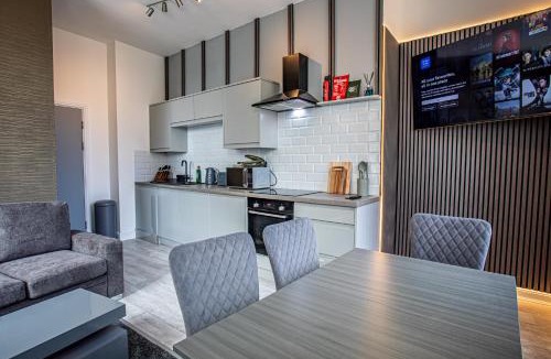 Halifax Apartment | Modern 3-Bed 2 Bath Flat Sleeps 6 · Halifax Centre