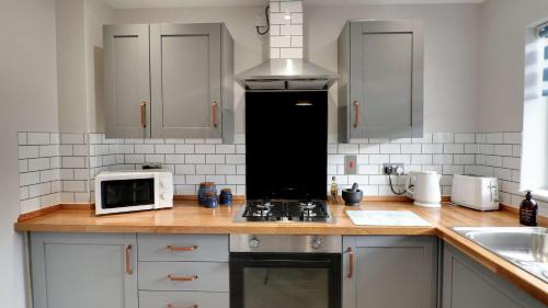 Hartlepool House | Modern 3-Bed Home in Hartlepool by MCPI Hosting, Perfect for Contractors & Families with Private Parking