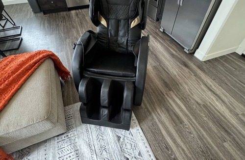 Clearfield Apartment | Modern 3 bedroom apartment with massage chair! Minutes to Hill Air Force Base!
