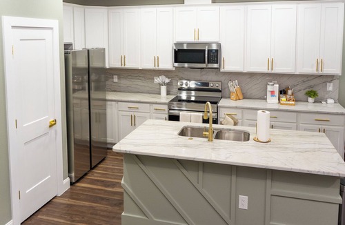 Bartow House | Modern 3-Bedroom Home Across from Bartow Golf Course