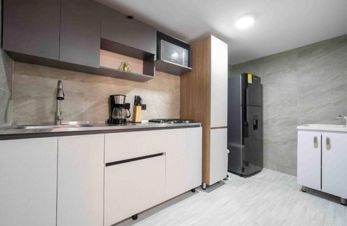 Astorga Apartment | Modern 3 bedroom with Arcade Machine
