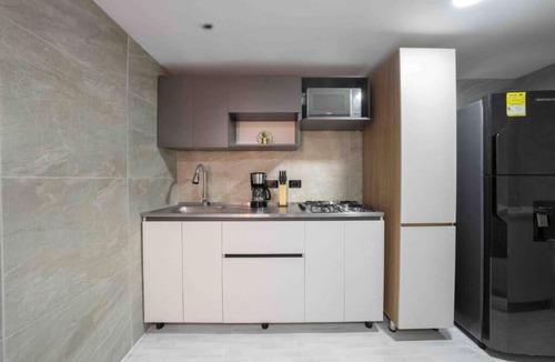 Astorga Apartment | Modern 3 bedroom with Arcade Machine