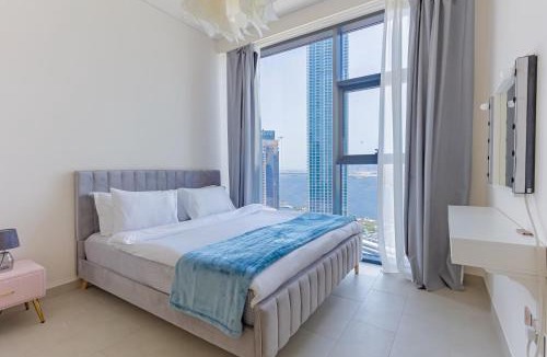 Dubai Apartment | Modern 3BDR Apartment, High Floor with Amazing View