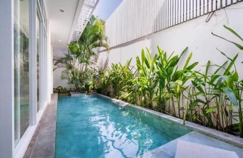 Berawa Villa | Modern 3BDR Villa - Central Canggu - Walk to Finns & Atlas Beach Club