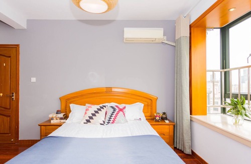 Jing'an Apartment | Modern @3BDRS with great view of Shanghai