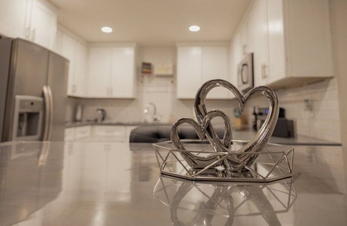 Phoenix Apartment | Modern 3BR/2BA w/Game Hallway - Pets Welcome