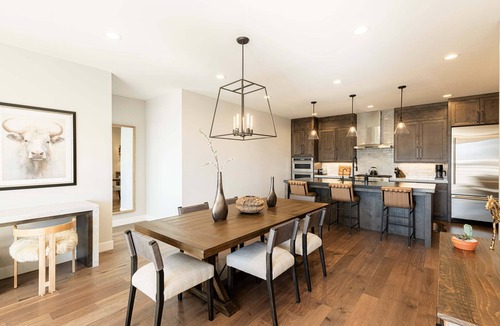 Hideout House | Modern 3BR Hideout Vista Retreat w/Hot Tub 10 Min to Park City & Jordanelle