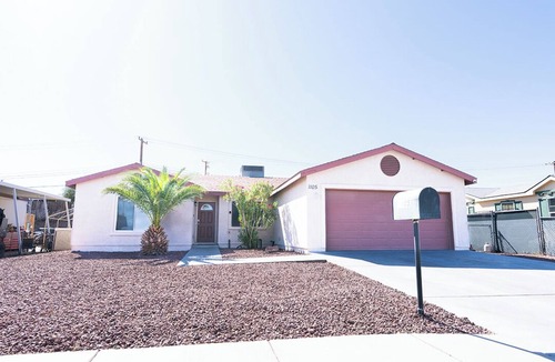 Henderson House | Modern 4-Bedroom Getaway – Close to Las Vegas Strip, LV Airport, & Lake Mead