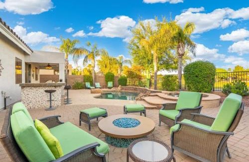 Augusta Ranch House | Modern 4-BR Home Heated Pool Jacuzzi Grill