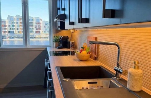 Stavanger Apartment | Modern 4BR Beachfront Apartment with Dock + Free Parking