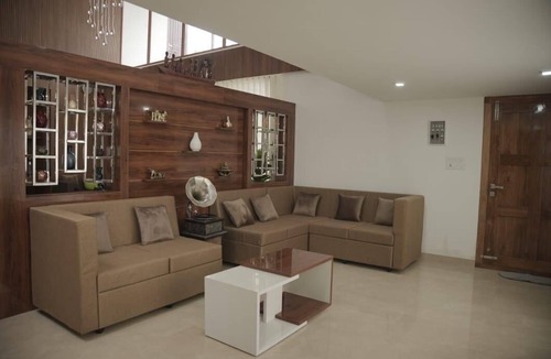 Thrissur House | Modern 5-bedroom bungalow in vibrant Thrissur