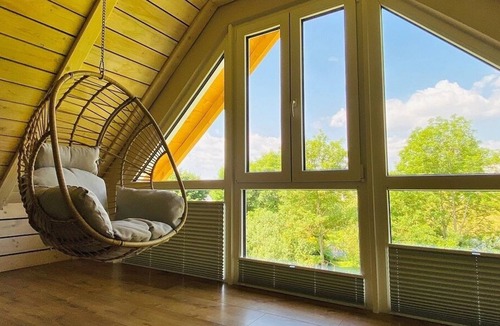 Wunsiedel Apartment | Modern 5-star loft-style vacation apartment "Schneeberg"