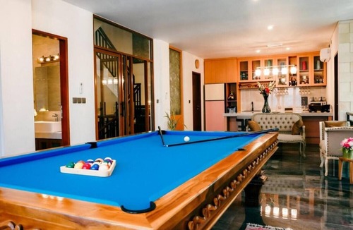 Sanur Villa | Modern 5BR Luxury Villa with Rooftop, Seaview & Pool - 100m from Beach & Port