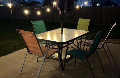 West Des Moines House | Modern 6BR West Des Moines Home with Outdoor Oasis