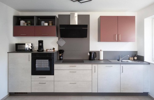 Kappelrodeck Apartment | Modern 82m² Holiday Apartment for up to 6 Guests in the Black Forest with Parking & Wi-Fi