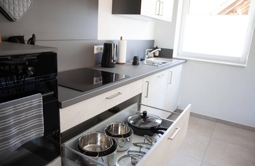 Kappelrodeck Apartment | Modern 82m² Holiday Apartment for up to 6 Guests in the Black Forest with Parking & Wi-Fi