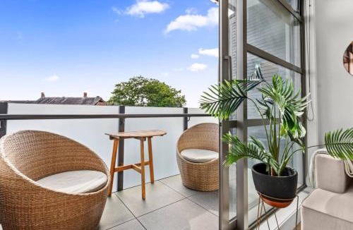 Grey Lynn Apartment | Modern Abode - Parking - Views near Ponsonby Rd
