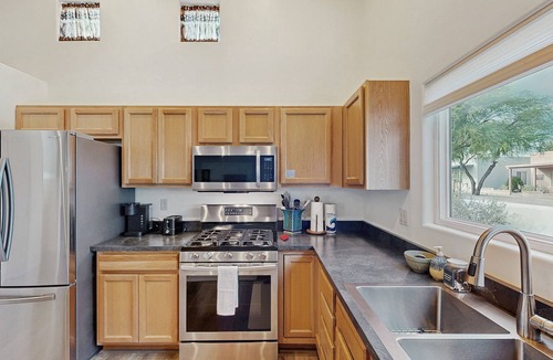 Civano House | Modern adobe home with a community pool, washer/dryer - snowbirds welcome!