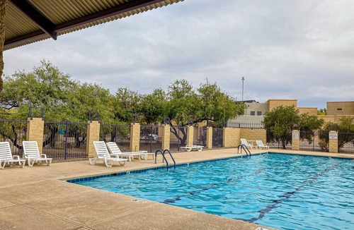 Civano House | Modern adobe home with a community pool, washer/dryer - snowbirds welcome!