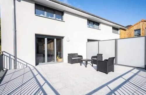 Centre Ville Apartment | Modern air-conditioned apartment with large terrace in central Pau