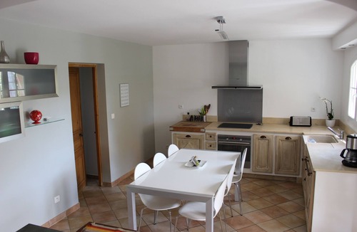 Saint-Paul-Trois-Chateaux House | Modern air-conditioned house with secure swimming pool in Drôme provençale