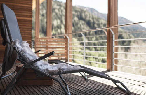 Malles Venosta Apartment | Modern alpine architecture & contemporary living design Farmhouse South Tyrol Venosta Valley