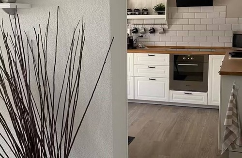 Lollar Apartment | Modern and bright basement apartment with good connections