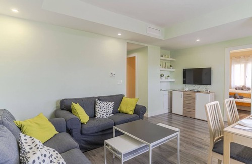 Camino de Ronda Apartment | Modern and bright, steps from the city centre