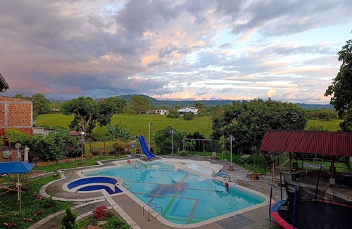 Pereira Ski Chalet | Modern and cozy finca with swimming pool, natural charm.