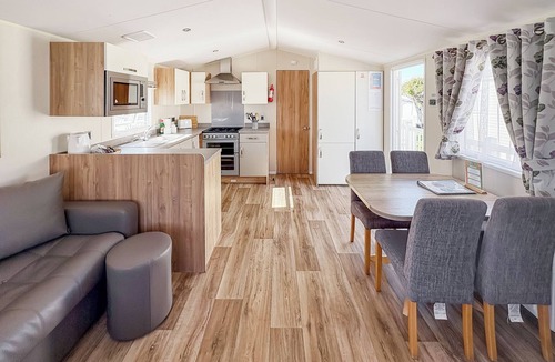 Bleadon House | Modern and contemporary 12ft-wide caravan with one double and one twin.