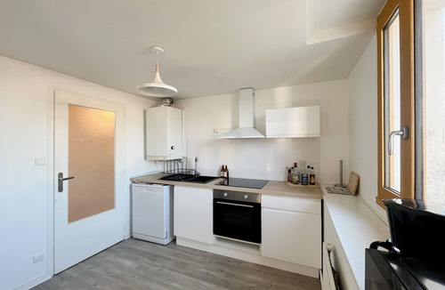 Downtown Angers Apartment | Modern and Comfortable 1-Bedroom Apartment &ndash; Residential Area in the City, Very Close to the Center
