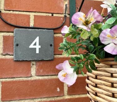 Hull Apartment | Modern and Comfortable 2 Bed Apartment