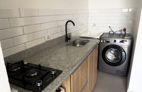 Cali Apartment | Modern and comfortable with the ideal location for business travel and tourism.