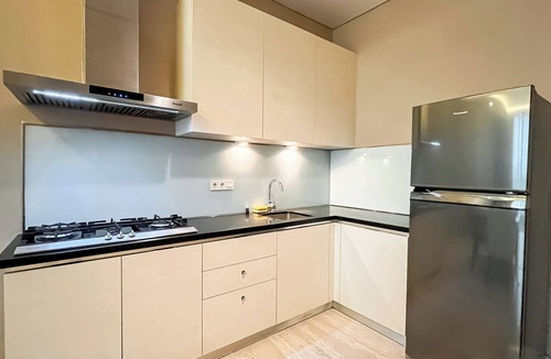 Grogol Utara Apartment | Modern And Comfy 2Br With Extra Room At Four Winds Apartment