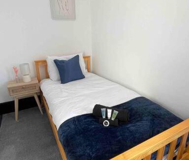 Blaydon on Tyne Apartment | Modern and Comfy House, Sky sports, PS3
