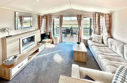 Potterhanworth House | Modern and contemporary holiday home perfect for a family holiday escape.