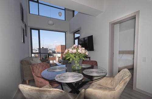 La Carolina Apartment | MODERN AND CUTE DUPLEX