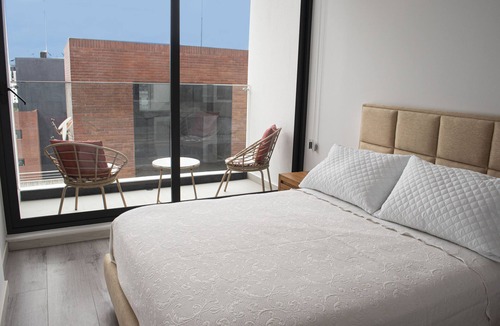 La Carolina Apartment | MODERN AND CUTE DUPLEX