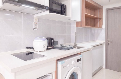 Pondok Aren Apartment | Modern and Elegant Studio at Apartment Tamansari Bintaro Mansion